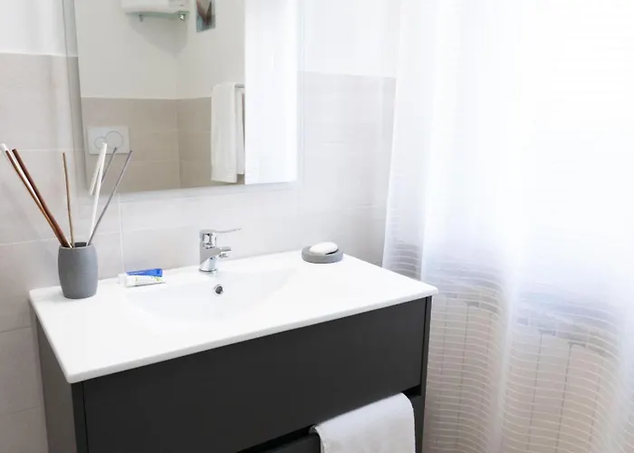 Oda ve Kahvaltı Sibi 3*